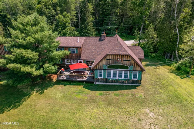 $995,000 | 679 Valentine Pond Road, Horicon, NY 12860