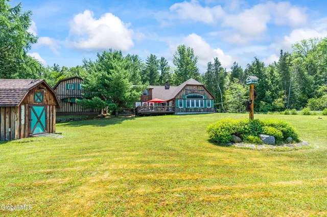 $995,000 | 679 Valentine Pond Road, Horicon, NY 12860