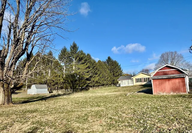 $189,900 | 801 South 4th Street, Orleans, IN 47452