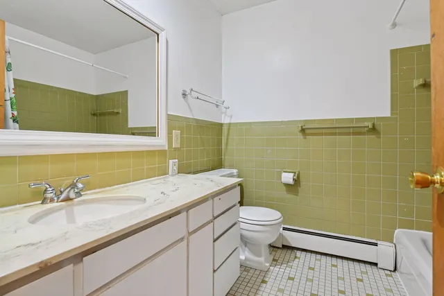 $585,000 | 6330 Cypress Drive, Chanhassen, MN 55331