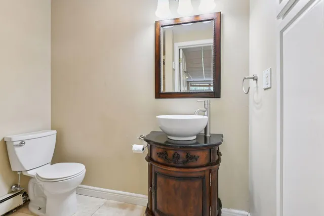 $585,000 | 6330 Cypress Drive, Chanhassen, MN 55331