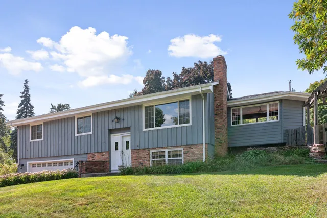 $585,000 | 6330 Cypress Drive, Chanhassen, MN 55331