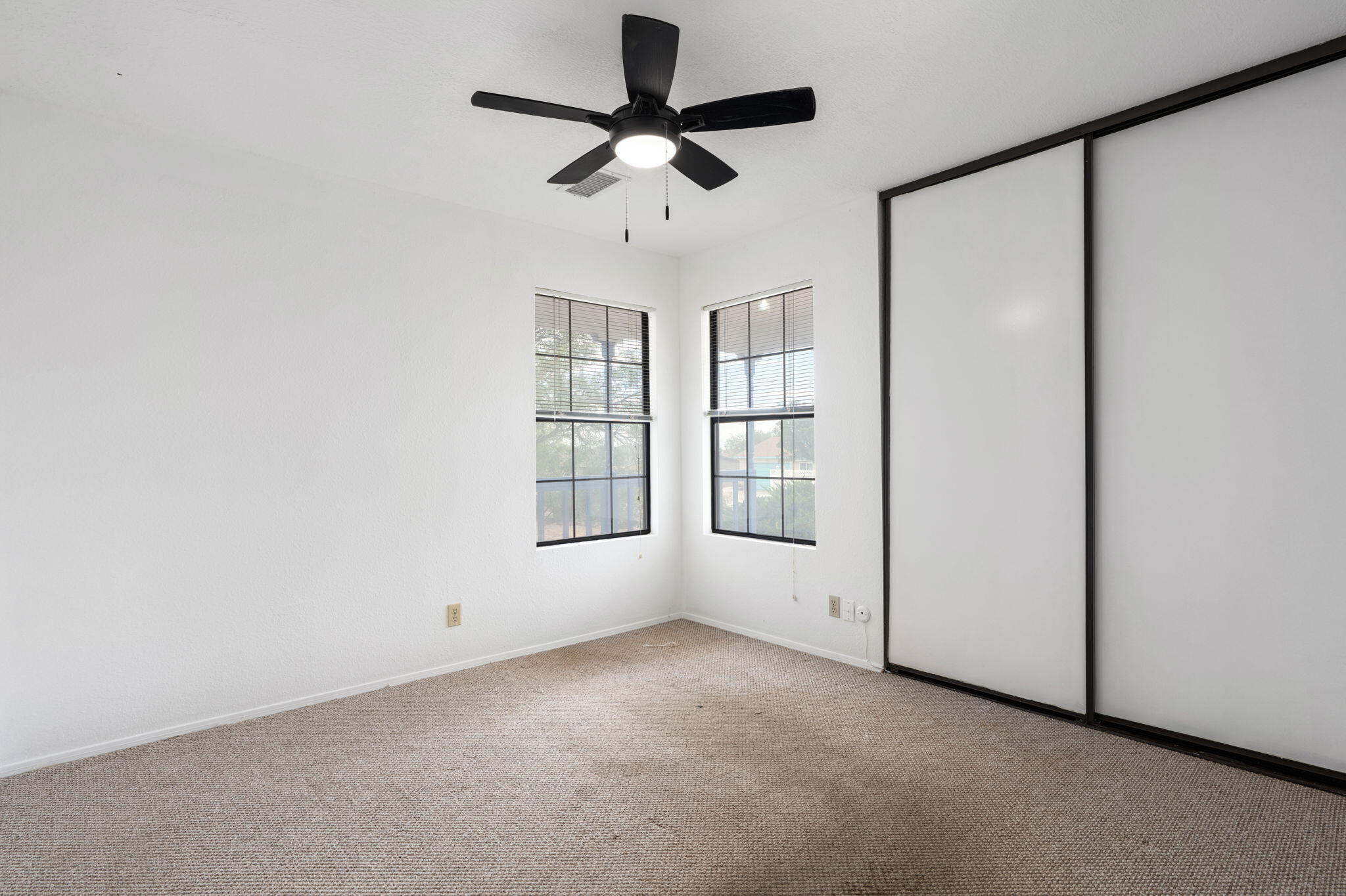 4913 Chromium Drive Northeast Rio Rancho, NM 87124 - Photo 17 of 33 Gallery Image 17