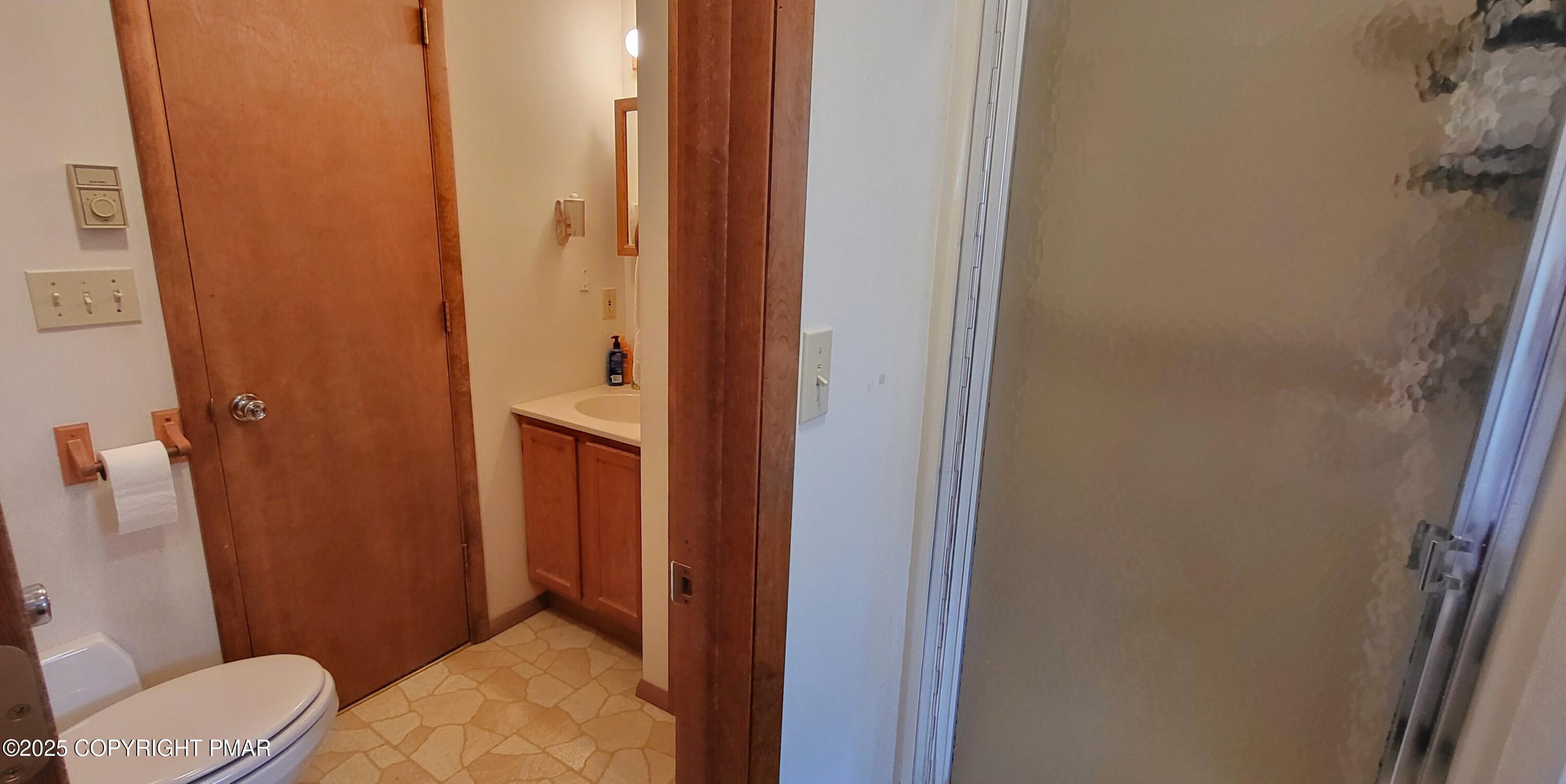 130 Bellingham Drive Bushkill, PA 18324 - Photo 24 of 65 20251029_124145