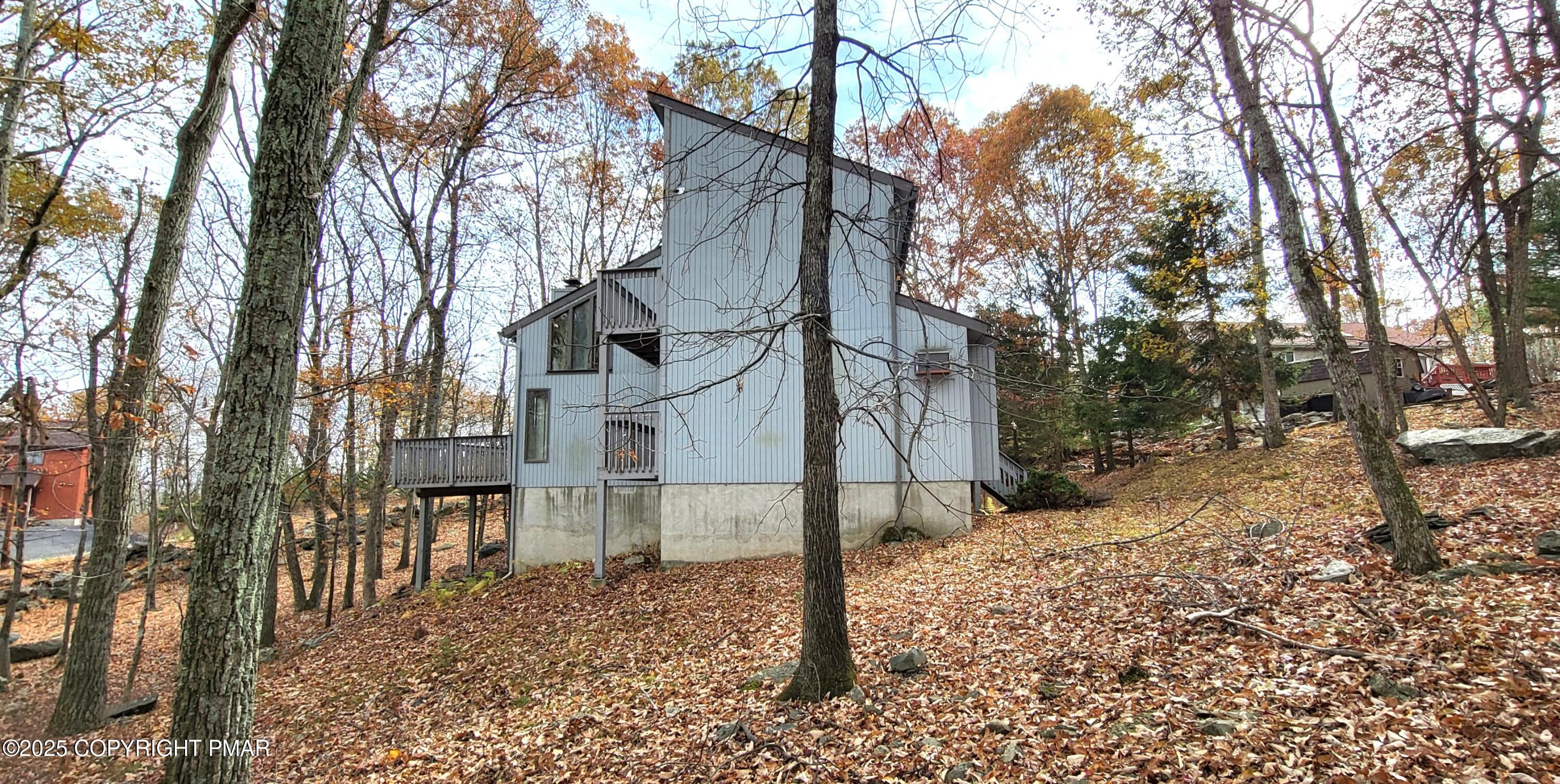 130 Bellingham Drive Bushkill, PA 18324 - Photo 40 of 65 20251029_123339