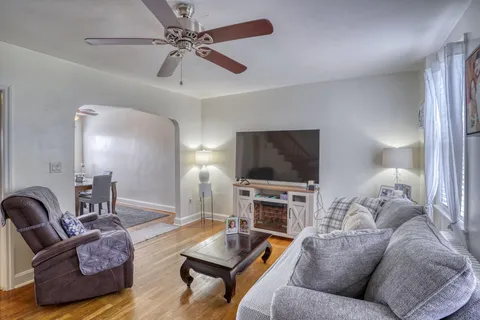 $215,000 | 204 South Connell Street, Wilmington, DE 19805