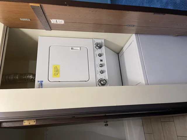 $1,695 | 1495 Georgia Court, Unit 105, Naperville, IL 60540