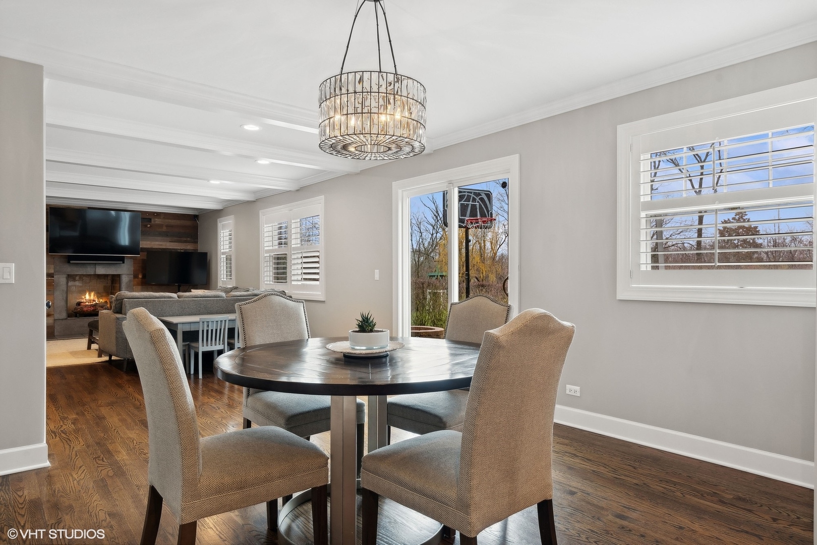 87 Ridge Road Highland Park, IL 60035 - Photo 9 of 27 a view of a dining room with furniture window and wooden floor