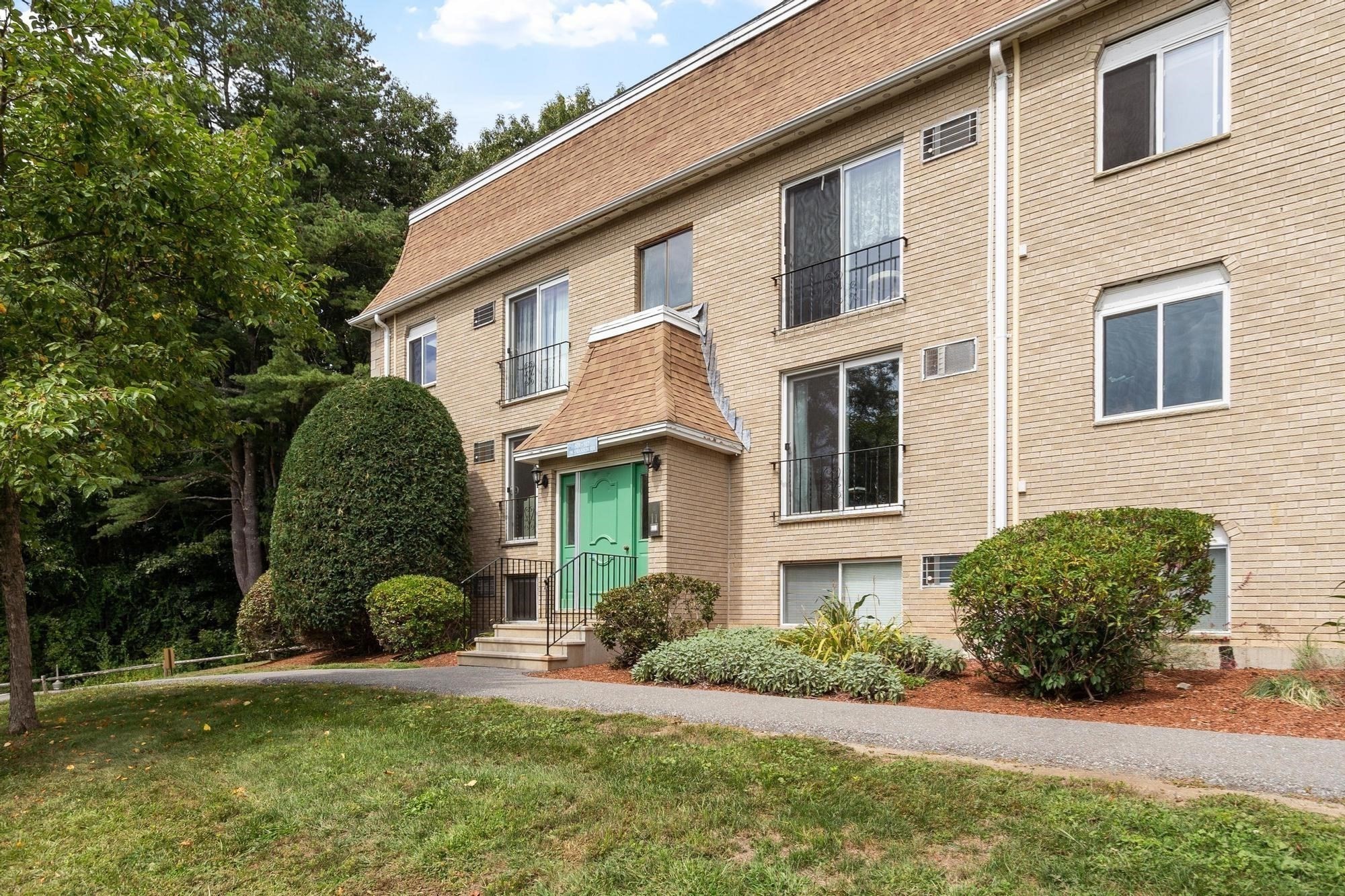 196 Swanson Road, Unit 501 Boxborough, MA 01719 - Photo 18 of 23 Gallery Image 18