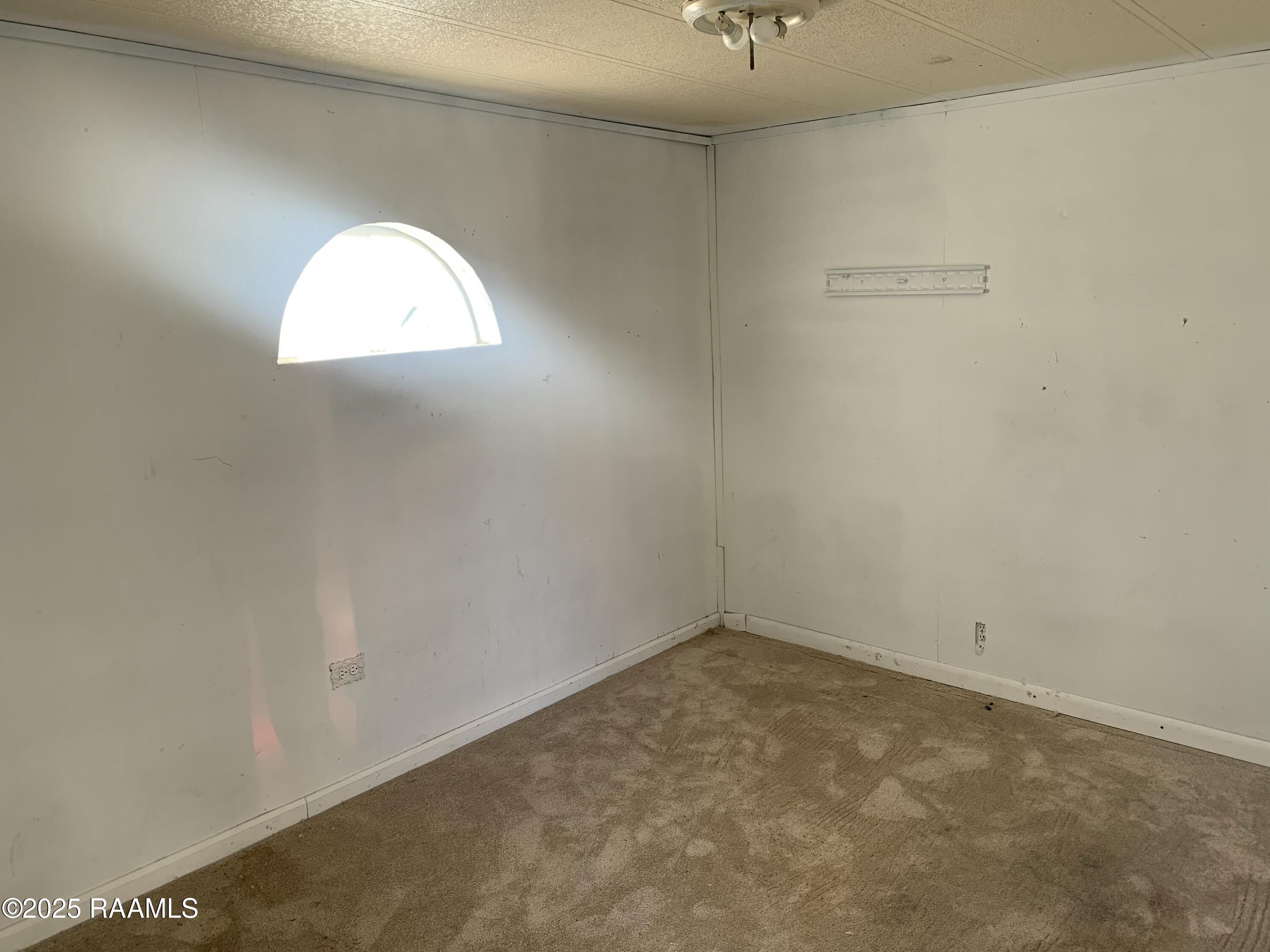 313 Lee Street New Iberia, LA 70560 - Photo 7 of 16 Bedroom 2