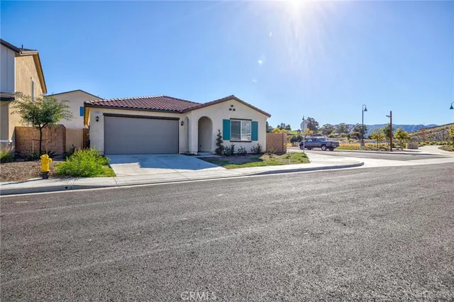 $620,000 | 4884 Sicily Drive, Lake Elsinore, CA 92530