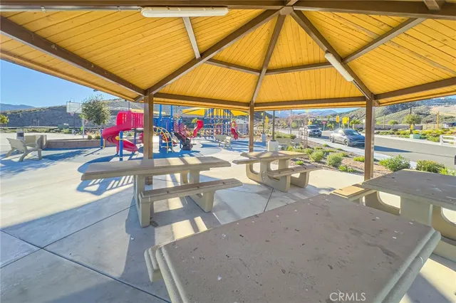 $620,000 | 4884 Sicily Drive, Lake Elsinore, CA 92530