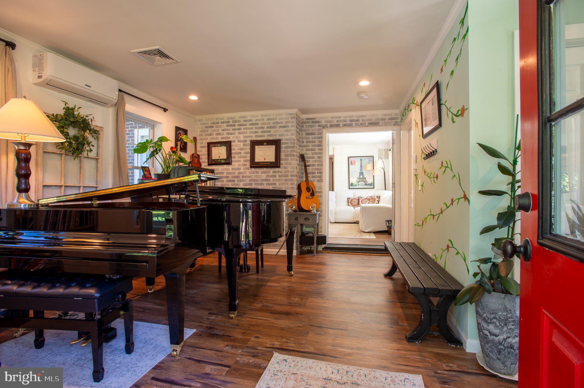 43 Cranbury Road Princeton Junction, NJ 08550 - Photo 5 of 41 Gallery Image 5