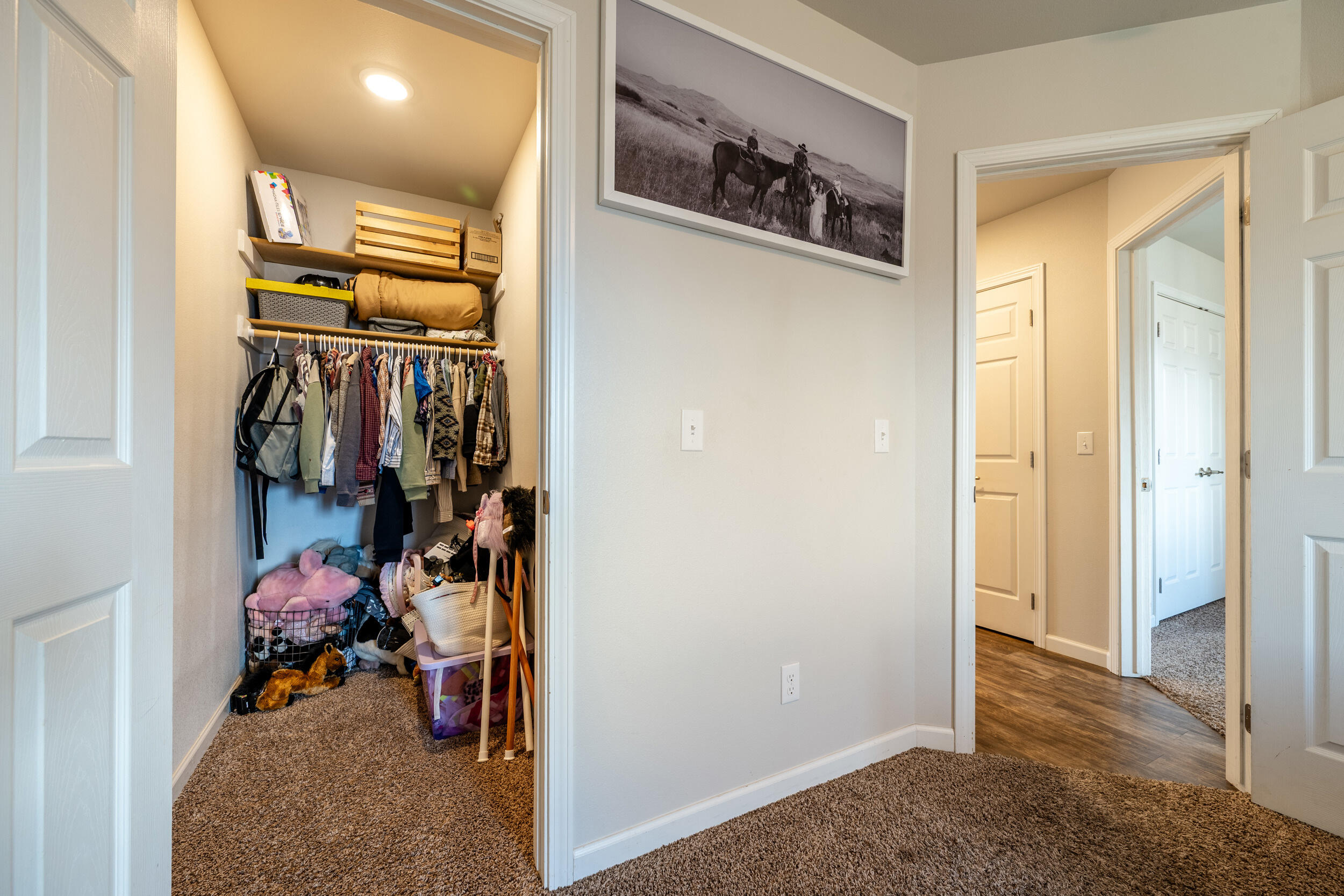 104 Trails W Circle Ranchester, WY 82839 - Photo 18 of 24 18 - North Bedroom Walk-In Closet