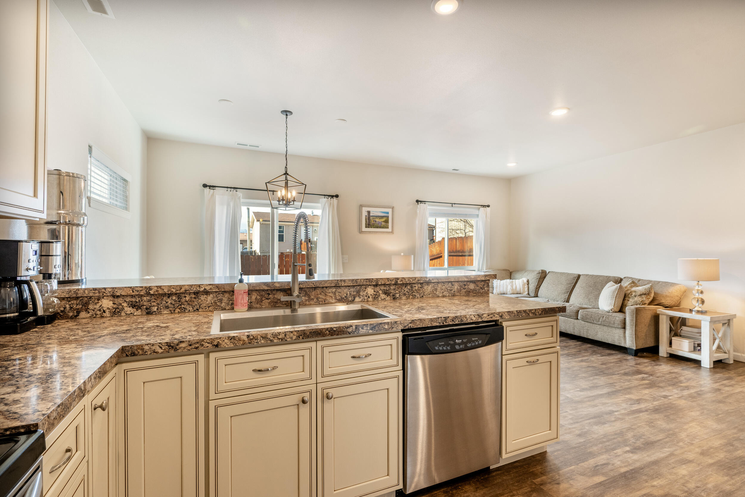 104 Trails W Circle Ranchester, WY 82839 - Photo 6 of 24 6 - Kitchen Sink