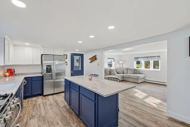 $350,000 | 239 Westbrook Street, South Thomaston, ME 04858