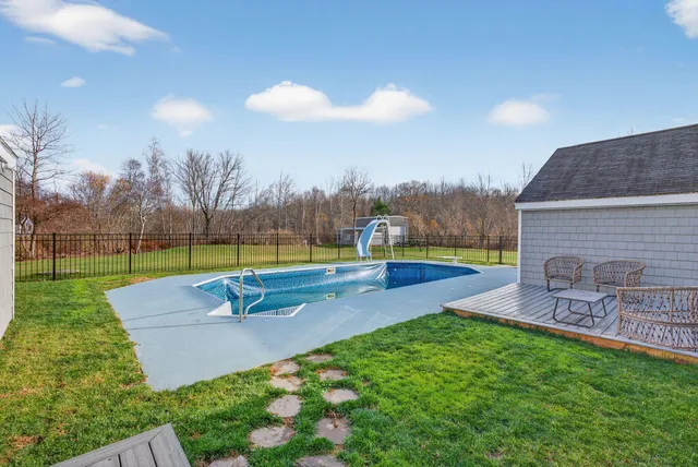 $350,000 | 239 Westbrook Street, South Thomaston, ME 04858