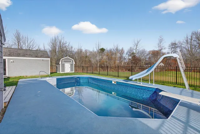 $350,000 | 239 Westbrook Street, South Thomaston, ME 04858