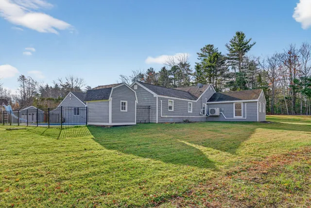 $350,000 | 239 Westbrook Street, South Thomaston, ME 04858