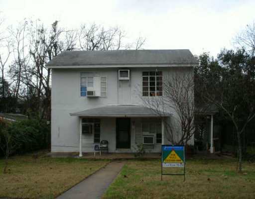 3902 Wrightwood Road Austin, TX 78722 - Photo 1 of 1 a front view of a house with garden