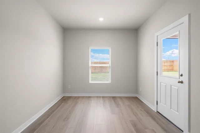 $1,700 | 256 Little Grn Trail, Jarrell, TX 76537