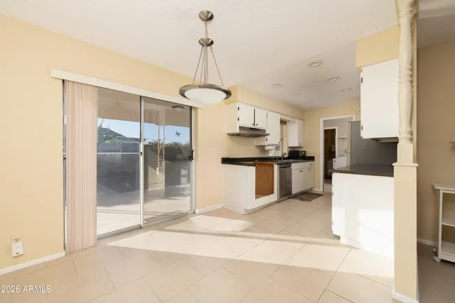 $1,500 | 4021 East Carol Circle, Mesa, AZ 85206