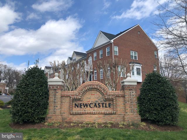 $732,000 | 5262 Ballycastle Circle, Alexandria, VA 22315