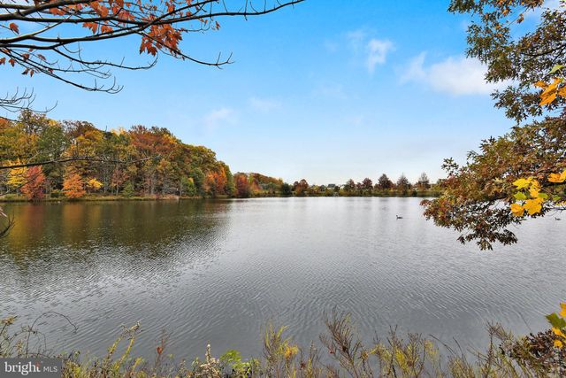 $732,000 | 5262 Ballycastle Circle, Alexandria, VA 22315