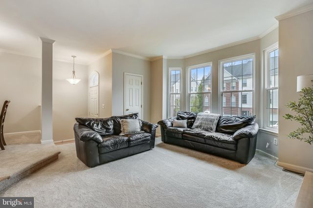 $732,000 | 5262 Ballycastle Circle, Alexandria, VA 22315