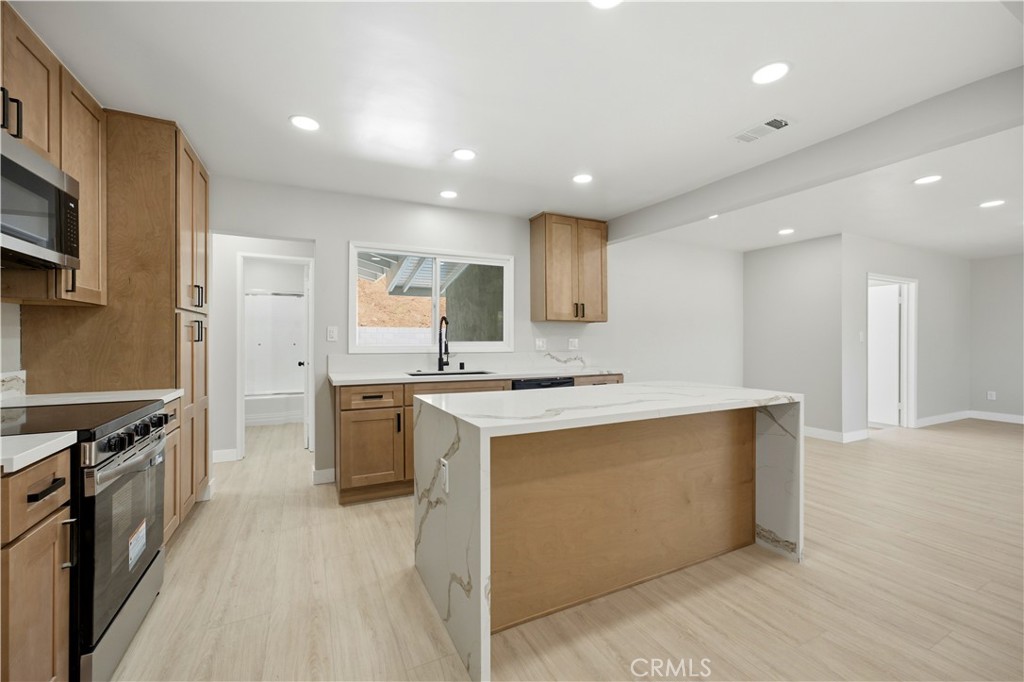 3682 Mt Vernon Avenue Riverside, CA 92507 - Photo 10 of 41