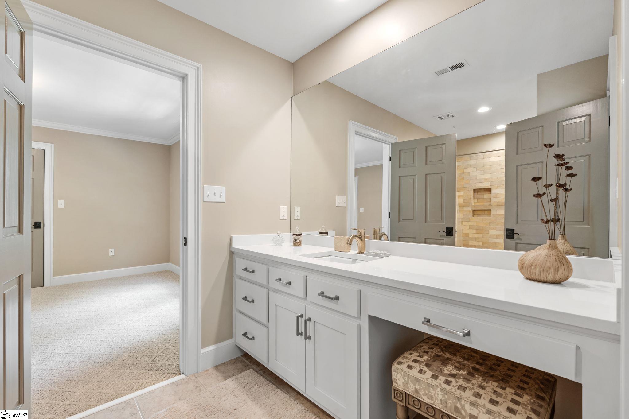 45 Raven Road Landrum, SC 29356 - Photo 27 of 48