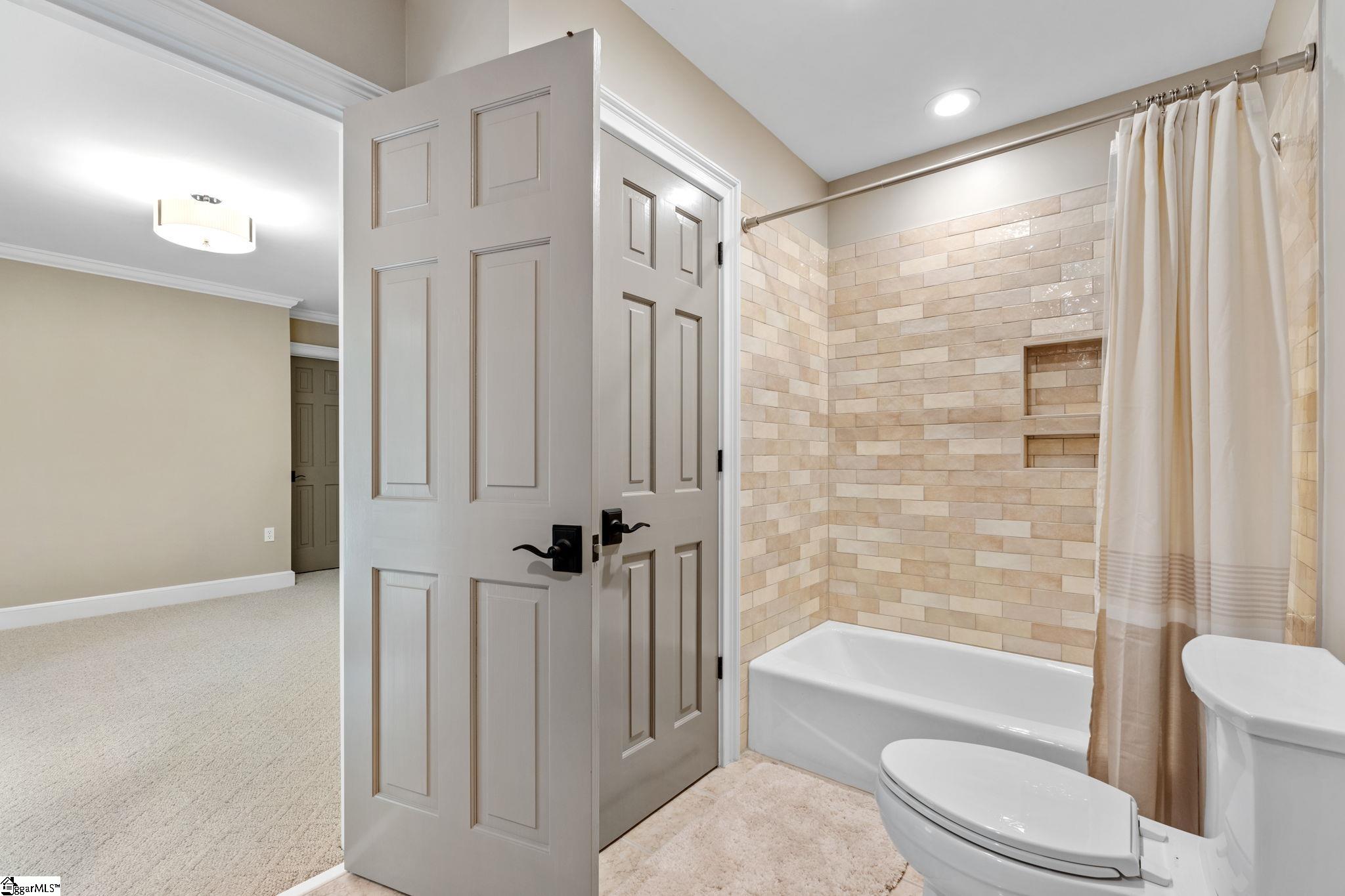 45 Raven Road Landrum, SC 29356 - Photo 31 of 48