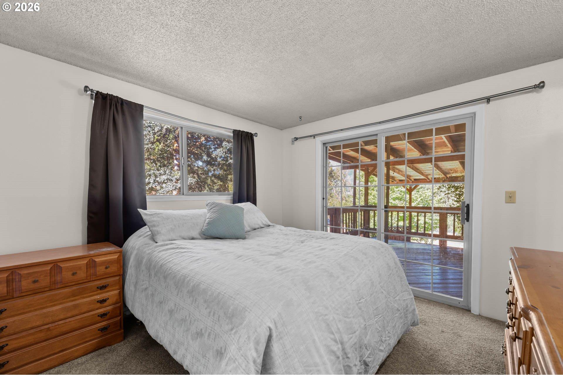 2925 Cleveland Hill Road Roseburg, OR 97471 - Photo 16 of 32 Gallery Image 16
