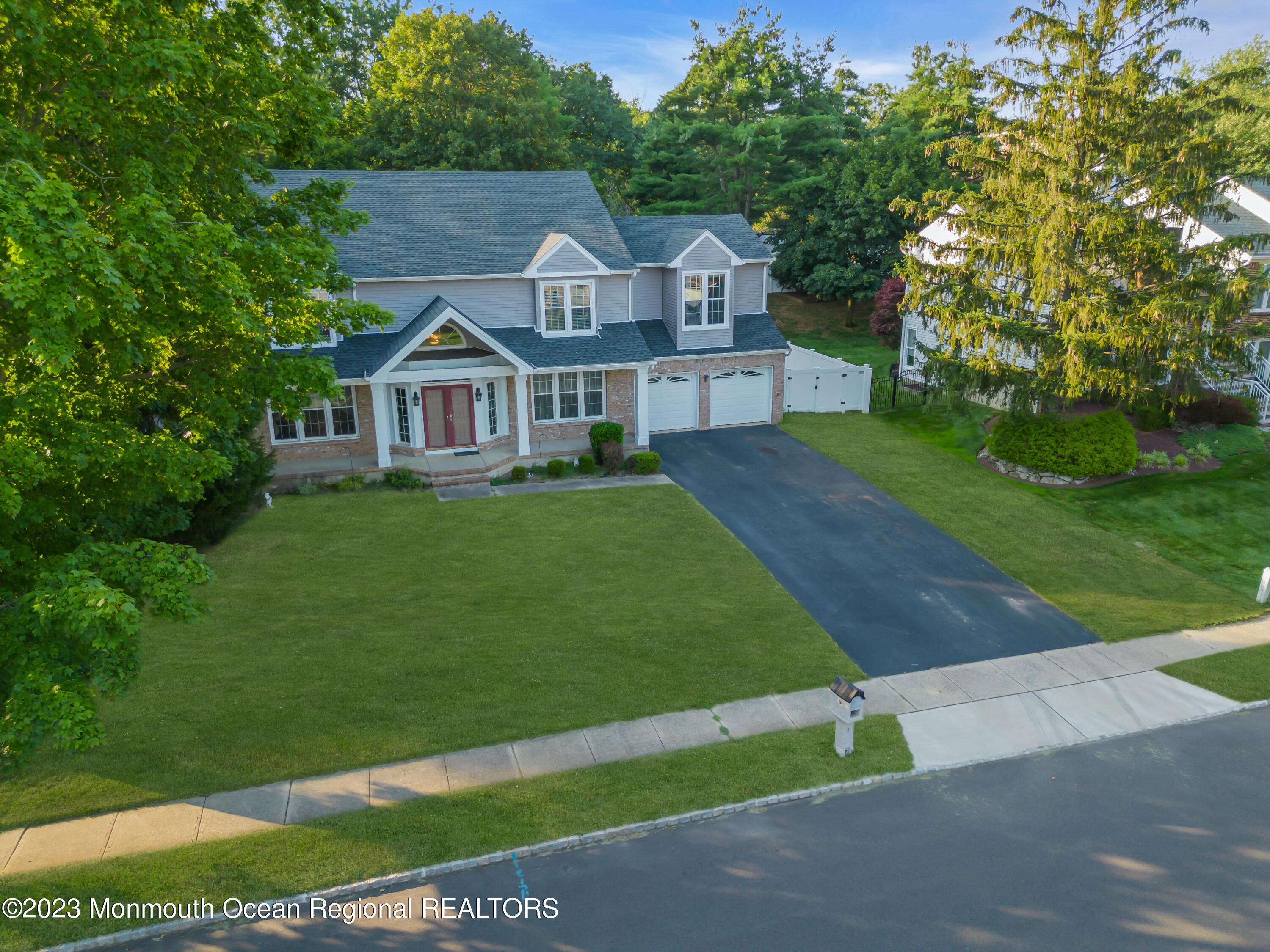 29 Royal Road Freehold, NJ 07728 - Photo 48 of 61 053_dji_0979-1