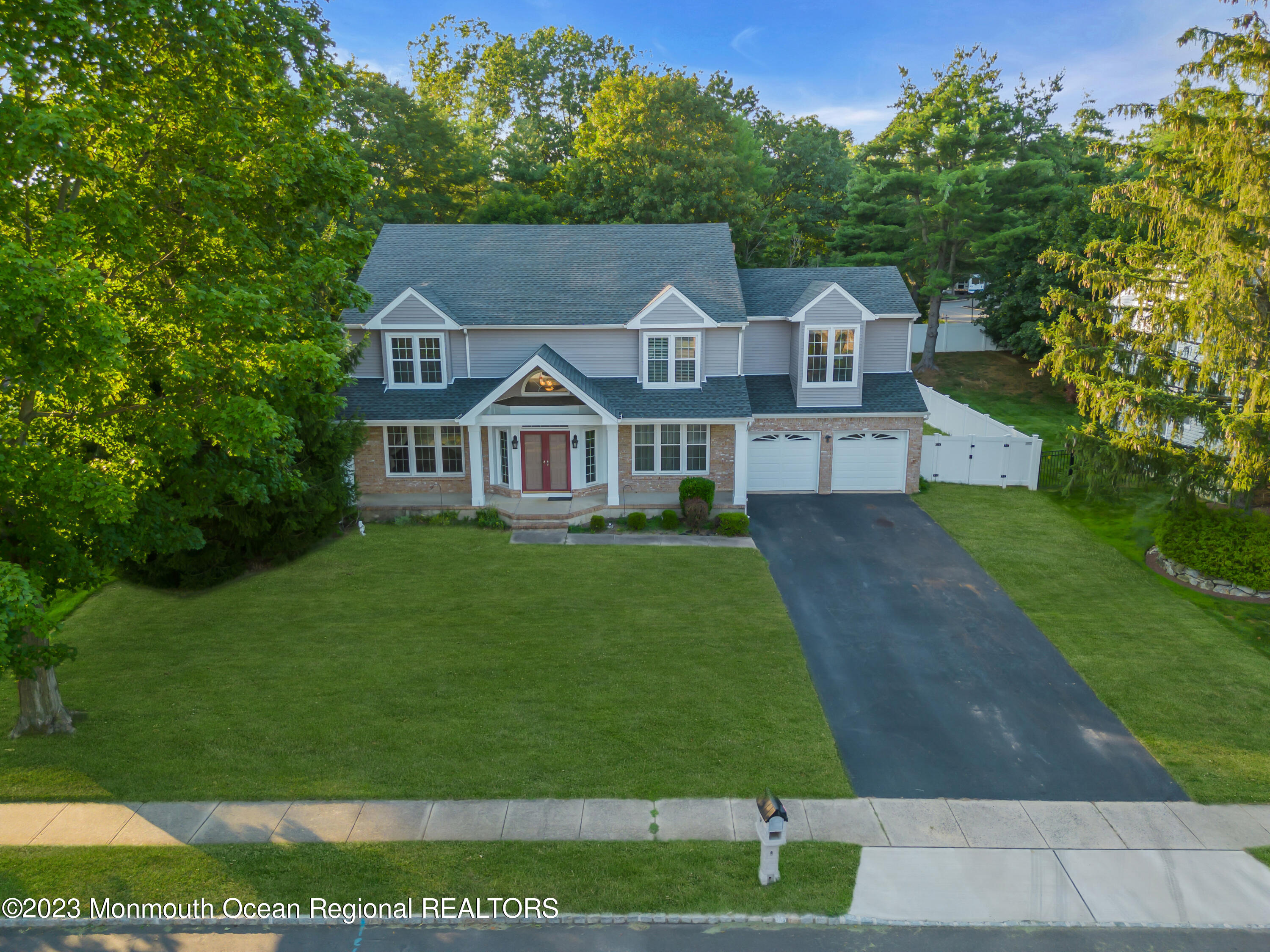 29 Royal Road Freehold, NJ 07728 - Photo 49 of 61 054_dji_0984-1