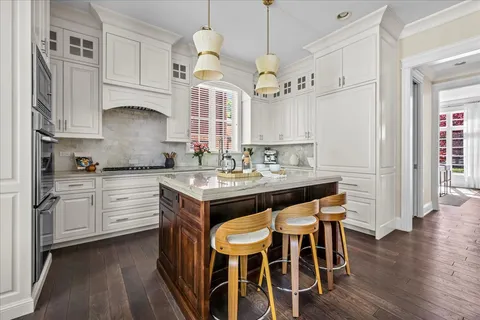 $2,150,000 | 122 17th Street, Wilmette, IL 60091