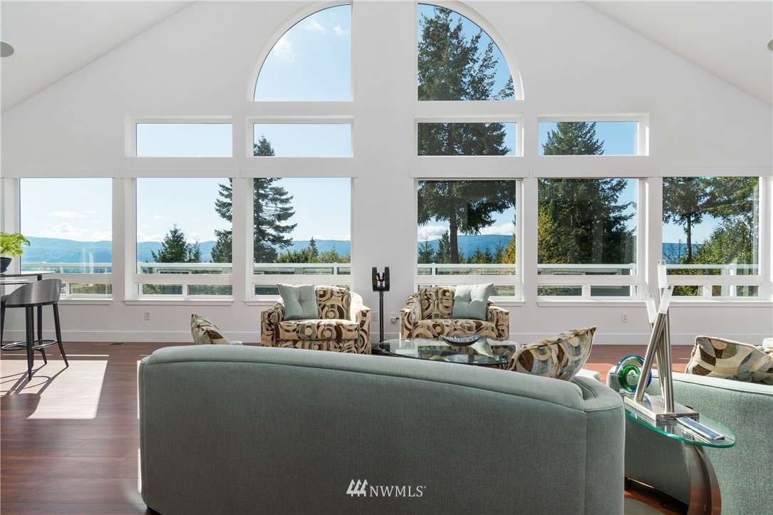 81 Maple Ridge Road Cathlamet, WA 98612 - Photo 2 of 40 Gallery Image 2