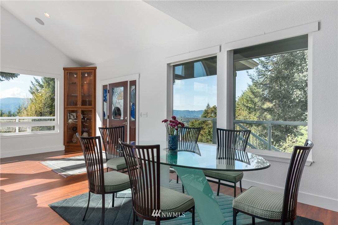81 Maple Ridge Road Cathlamet, WA 98612 - Photo 10 of 40 Gallery Image 10