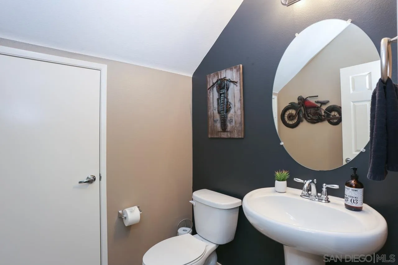 204 Oberlander Way Fallbrook, CA 92028 - Photo 15 of 63 Gallery Image 15