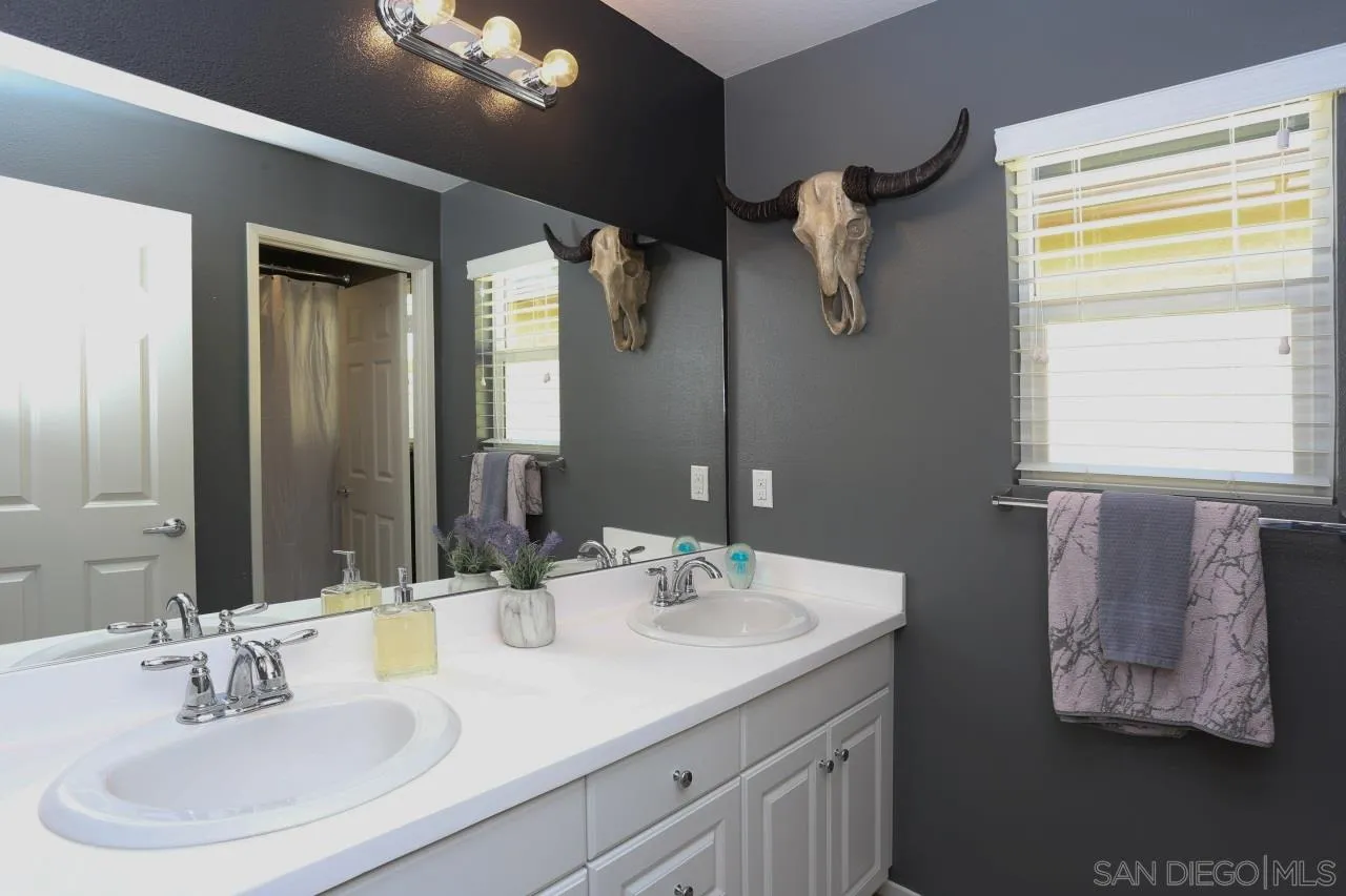 204 Oberlander Way Fallbrook, CA 92028 - Photo 34 of 63 Gallery Image 34