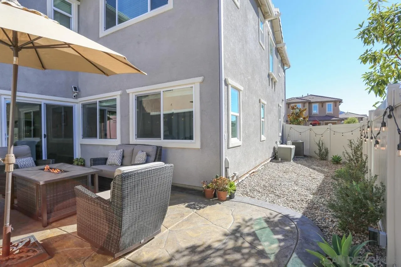 204 Oberlander Way Fallbrook, CA 92028 - Photo 7 of 63 Gallery Image 7