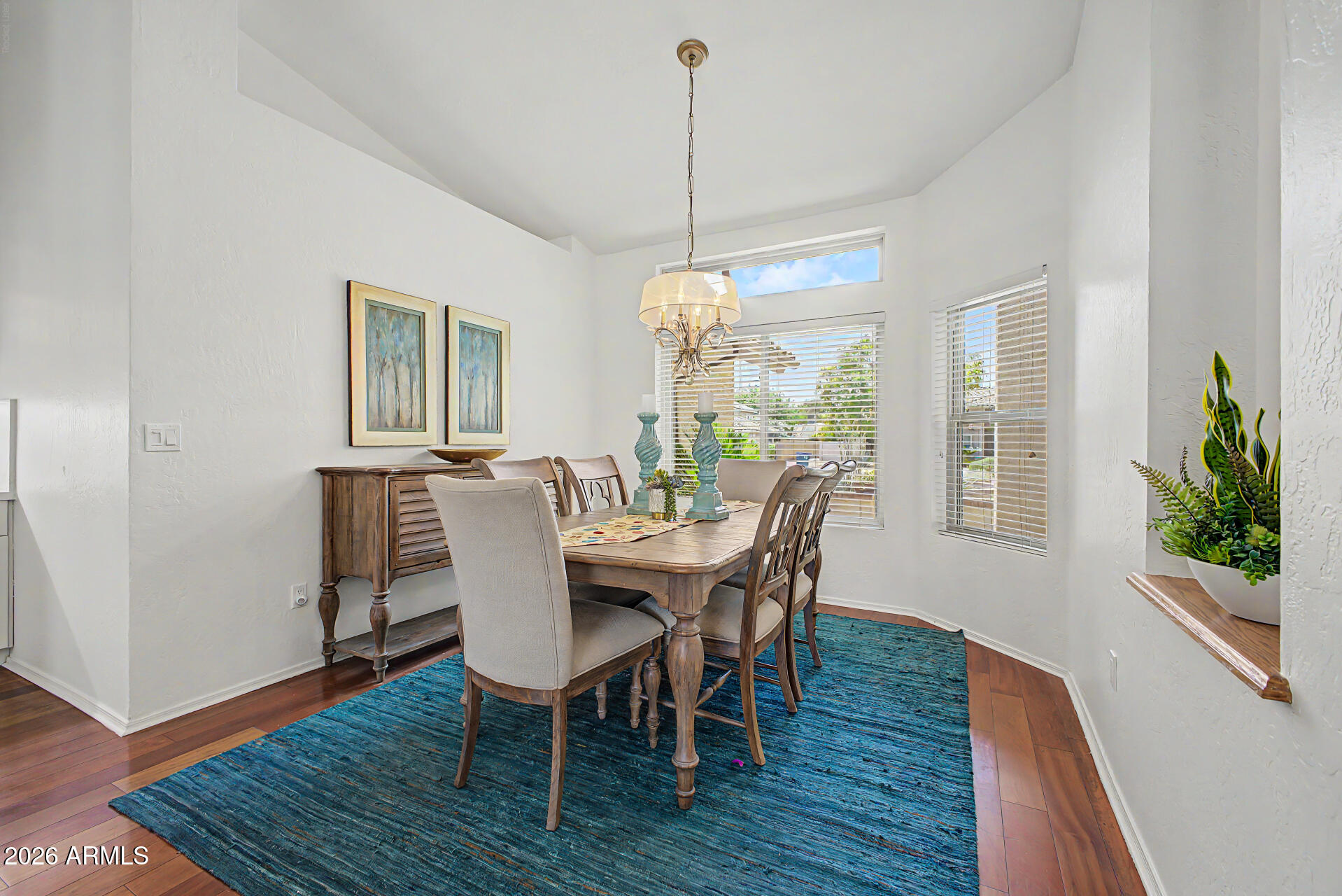 1924 East El Freda Road Tempe, AZ 85284 - Photo 4 of 56 Formal Dining