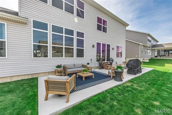 $839,500 | 3 Warchol Court, O'Fallon, MO 63368