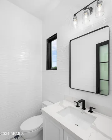 $5,495,000 | 11438 North 70th Street, Scottsdale, AZ 85254