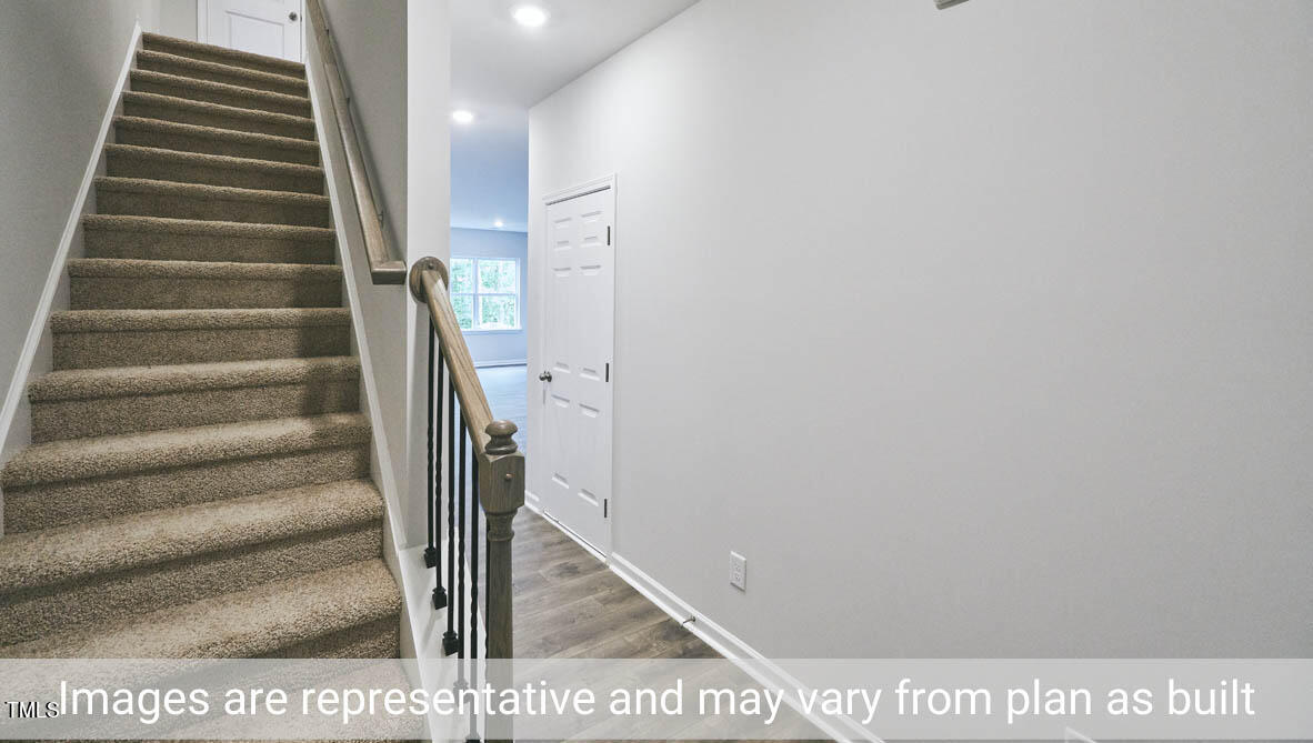 5344 Henley Ridge Drive, Unit 228 Graham, NC 27253 - Photo 3 of 30 a view of entryway