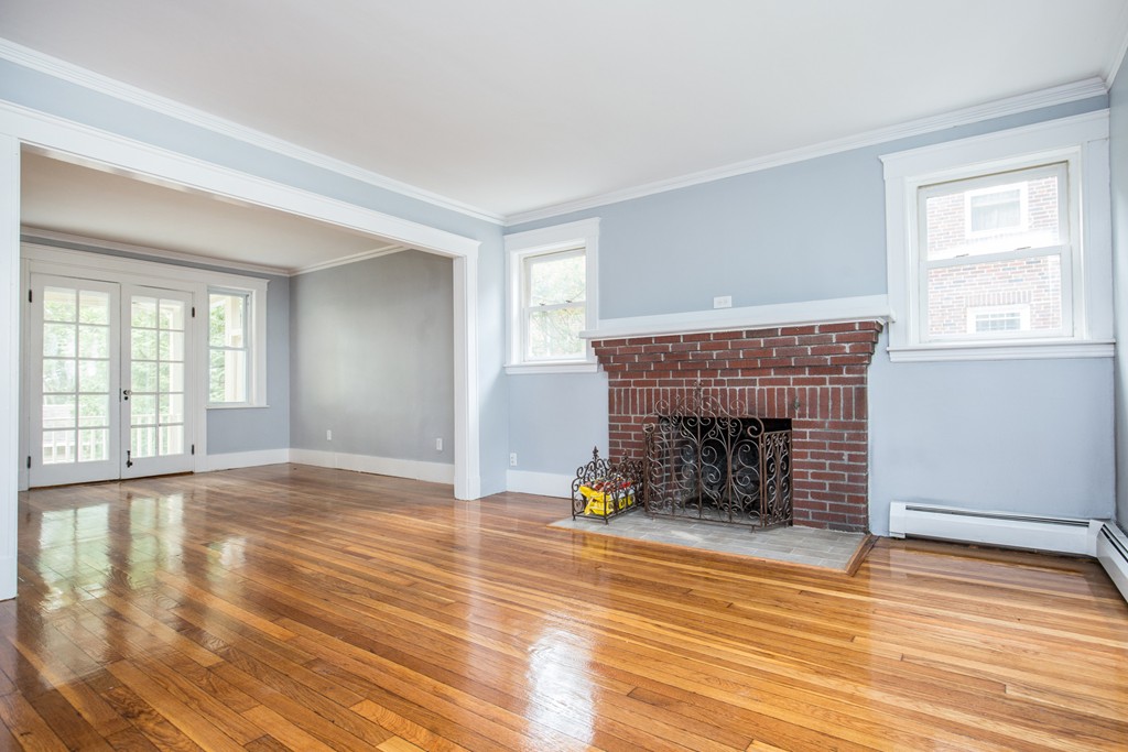 19 Arborough Road Boston, MA 02131 - Photo 4 of 30