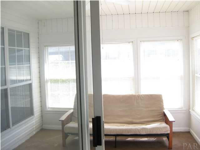 579 Riola Place Pensacola, FL 32506 - Photo 16 of 23 Sunporch