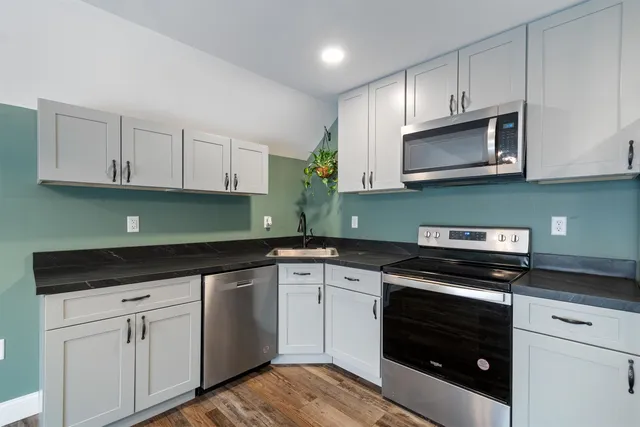 $435,000 | 75 Hillcrest Heights, St. Albans Town, VT 05478