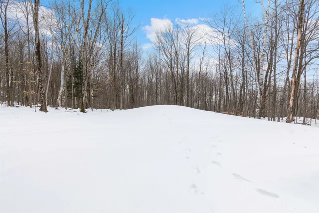 $435,000 | 75 Hillcrest Heights, St. Albans Town, VT 05478