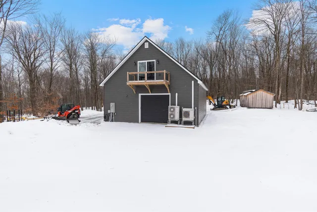 $435,000 | 75 Hillcrest Heights, St. Albans Town, VT 05478